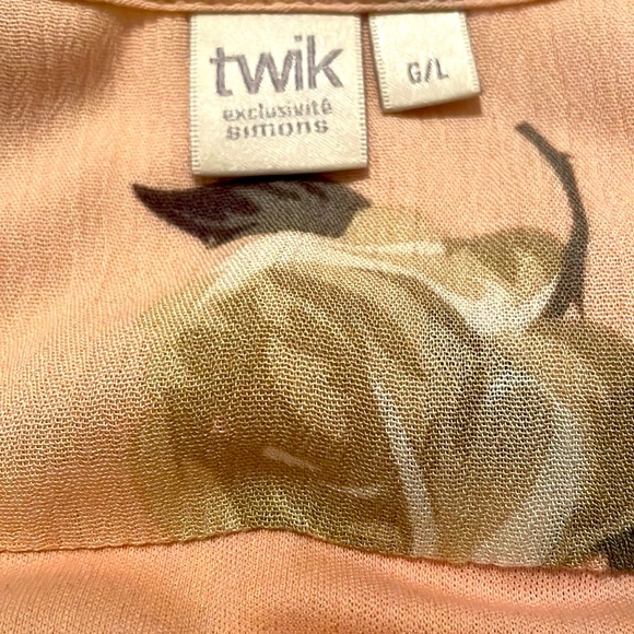 Simons Exclusive Twik Pink Dress Size L - Picture 3 of 3